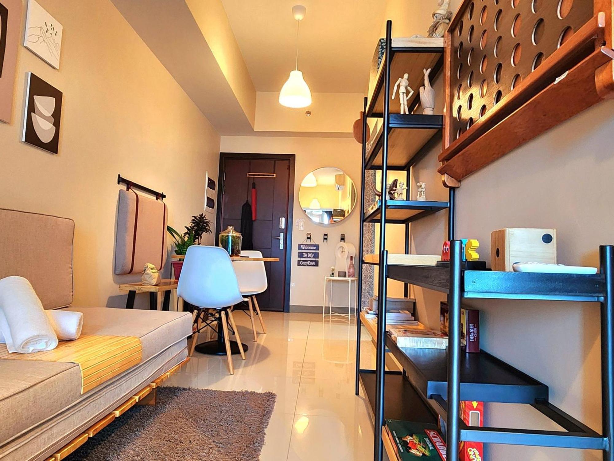 Spacious 7U Homey Unit Steps Away From Uptown Mall And Mitsukoshi Mall Free Parking With Washer Manila Dış mekan fotoğraf